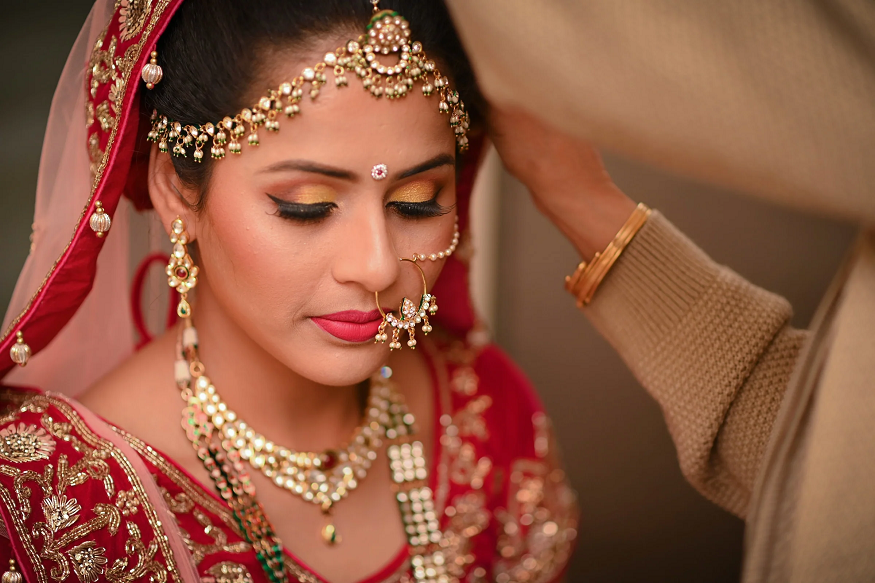 Silk Saree Trends: How Brides Styled Their Wedding Look