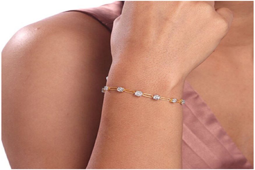 3.	Gold & Diamond Chain Bracelet