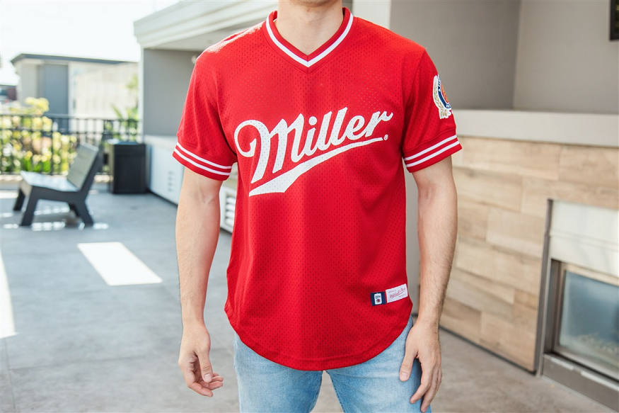 SUMMER STYLE HACKS FOR MEN: STAYING COOL WITHOUT SACRIFICING STYLE
